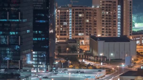 Jumeirah Lake Towers barrio residencial timelapse noche aérea cerca de Dubai Marina — Vídeo de stock