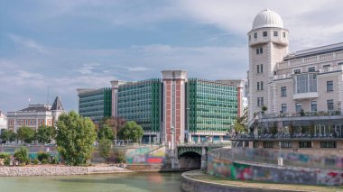 Viyana 'da Uranya ve Tuna Kanalı zamanlaması.