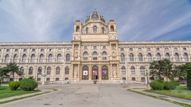 Avusturya 'nın Viyana kentindeki ünlü Naturhistorisches Müzesi' nin muhteşem manzarası.