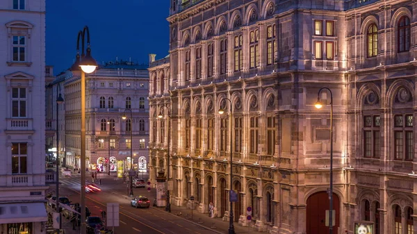 Hermosa vista de Wiener Staatsoper aérea día a noche timelapse en Viena, Austria — Foto de Stock