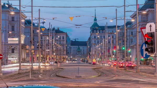 Monument to Schwarzenberg on Schwarzenbergplatz square day to night timelapse in Vienna. Austria — Stock Photo, Image