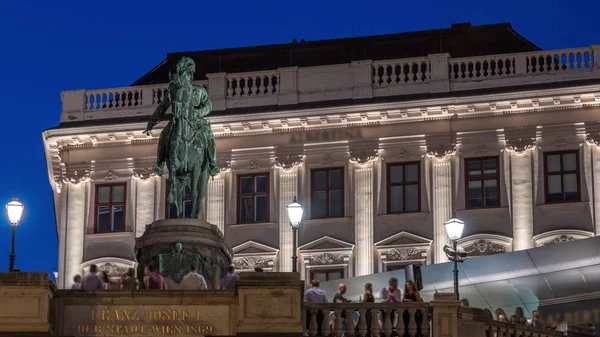 Night view of equestrian statue of Archduke Albert in front of the Albertina Museum day to night timelapse in Vienna, Austria — Stock Photo, Image