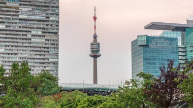 Viyana 'daki gökdelenler arasındaki Donauturm zaman aralığı.
