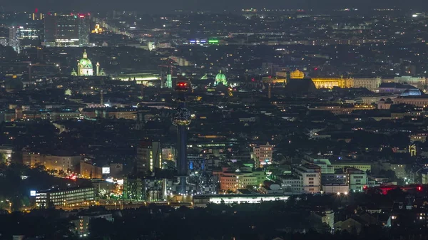 Skyline of Vienna from Danube Viewpoint Leopoldsberg εναέρια νύχτα timelapse. — Φωτογραφία Αρχείου