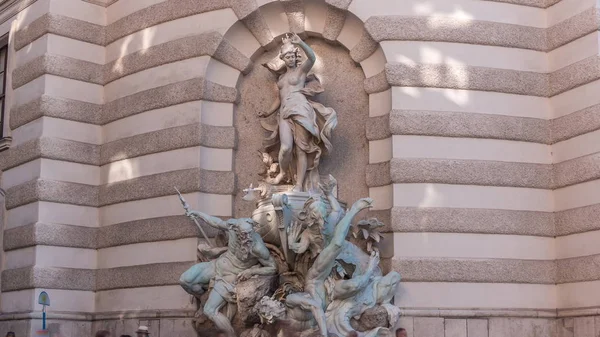 Fountain Austria, which conquers the sea timelapse in Vienna. — Stock Photo, Image