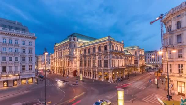 Bela vista do dia aéreo Wiener Staatsoper para a noite timelapse em Viena, Áustria — Vídeo de Stock