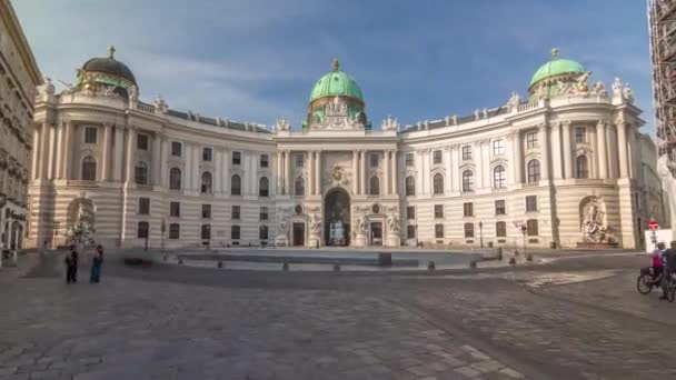 Hofburg palota timelapse hyperlapse Bécsben, Ausztriában. — Stock videók