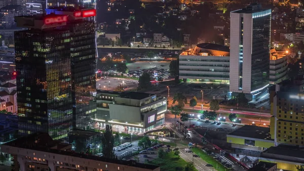 Vista aérea da parte sul da cidade de Sarajevo timelapse noite . — Fotografia de Stock