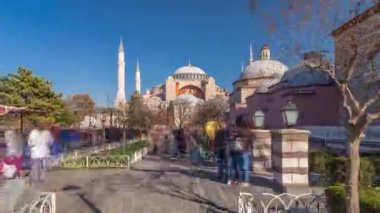Ayasofya 'da ağaçlar park, İstanbul ve Türkiye' de aşırı hız yapıyor