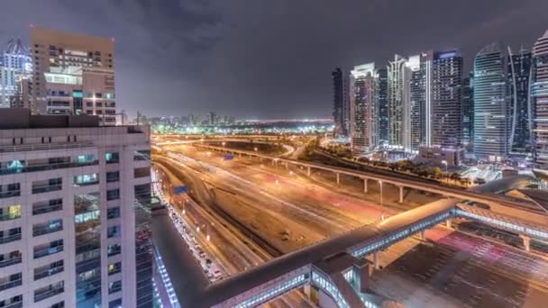 Vista aérea de la carretera Sheikh Zayed cerca de Dubai Marina y JLT timelapse, Dubai . — Vídeo de stock