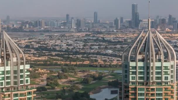 Vista aerea dall'alto di Dubai Marina timelapse sera . — Video Stock