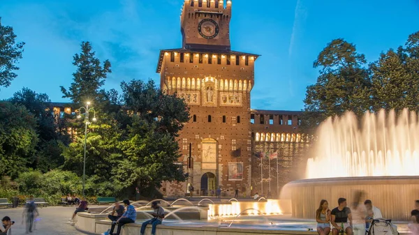 Entrada Principal Castillo Torre Sforza Castello Sforzesco Iluminó Día Día — Foto de Stock