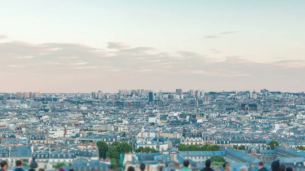 Панорама Парижа Толпой Смотровой Площадке Перед Закатом Франция Вид Сверху — стоковое фото