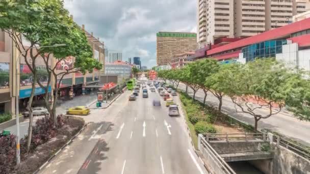 Αεροφωτογραφία της κυκλοφορίας στην Eu Tong Sen Street και νέα γέφυρα δρόμο σε όλη τη διαδρομή προς Chinatown timelapse — Αρχείο Βίντεο