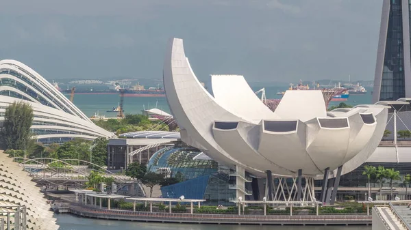 アートサイエンスミュージアム シンガポールのベイフロント空中タイムラプス — ストック写真