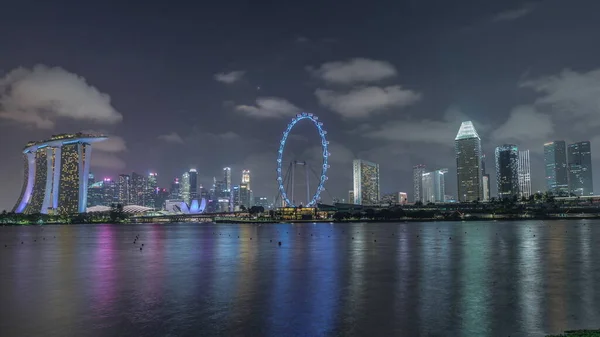 Singapur Merkezindeki Ufuk Çizgisi Garden East Night Timelapse Filmindeki Gibi — Stok fotoğraf