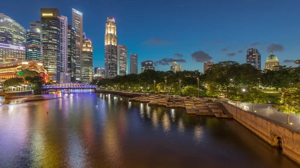 Singapore Skyskrapor Skyline Med Vit Anderson Bridge Och Några Torn — Stockfoto