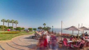 El Parque del Amor ya da Aşk Parkı Miraflores, Lima, Peru 'da zaman atlaması.