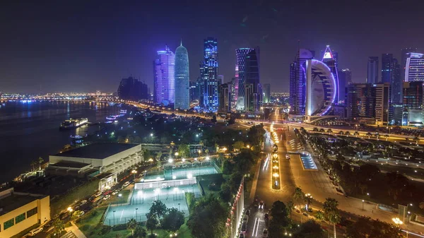 Horizonte Zona West Bay Desde Arriba Doha Timelapse Qatar Iluminado —  Fotos de Stock