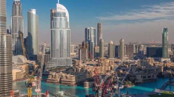 Fantastisk antenn utsikt över Dubai centrum skyskrapor kväll timelapse, Dubai, Förenade Arabemiraten — Stockvideo