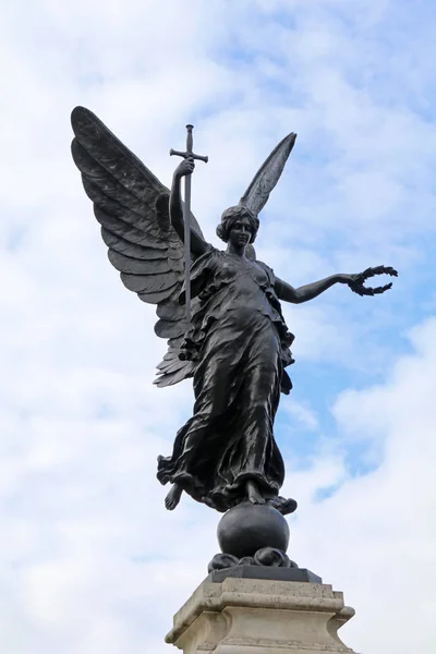Statua Alata della Vittoria a Colchester — Foto Stock