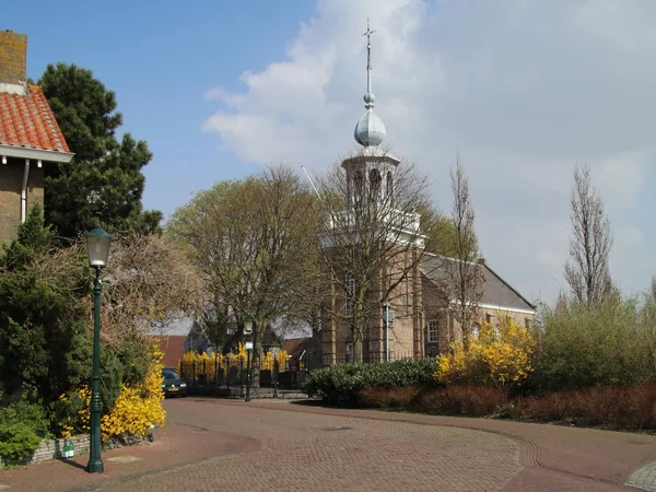 Kirche im Zentrum von Urk — Stockfoto