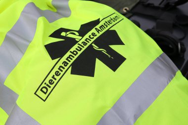 Bir ambulans Doktor Batı