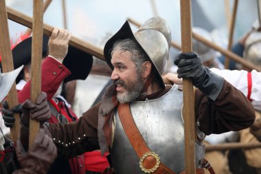 Groenlo, Hollanda 21 Ekim 2012:: Grolle Savaşı canlandırma. Tarihi savaş İspanyol ve 1627 yılında Hollanda ordusu arasında.