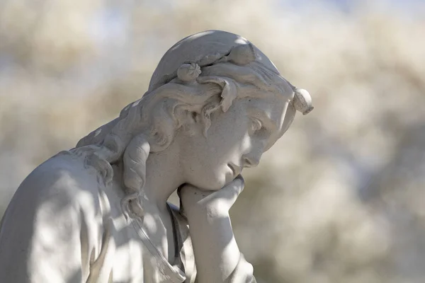 Vieja Escultura Mujer Luz Del Sol Brillante — Foto de Stock