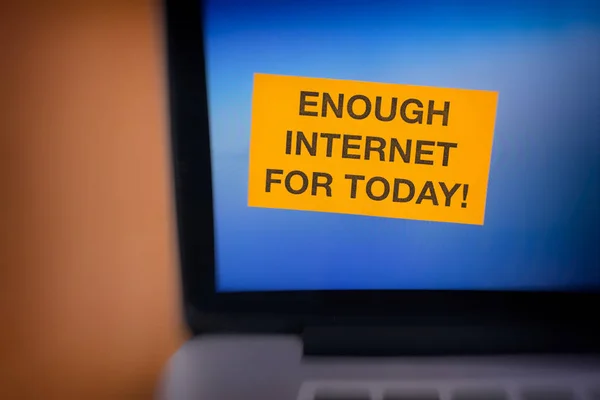 Suficiente Internet para hoy ! — Foto de Stock