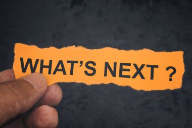 Sonraki onun han nedir soru kağıdına kişi tutar