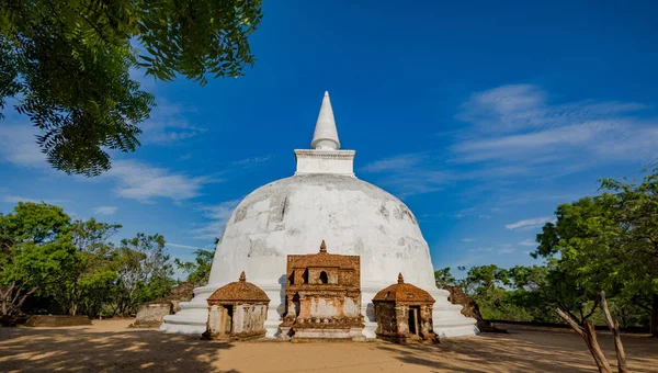 Kiri Vehera Dagoba Polonnaruwa eski şehir Unesco Dünya Mirası Site, Sri Lanka, Asya