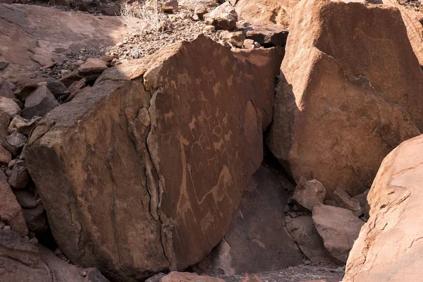Namibya ülkesindeki Twyfelfontein
