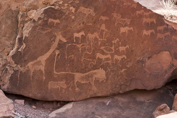 Namibya ülkesindeki Twyfelfontein