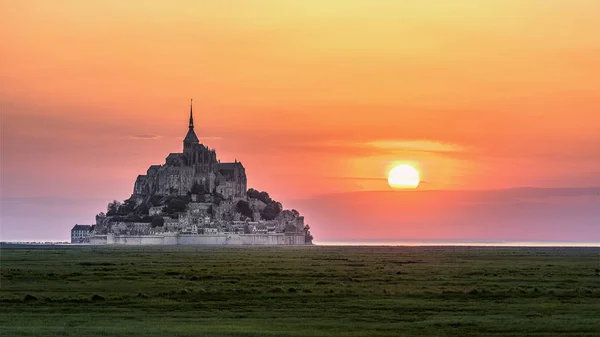Die Kirche Von Mont Michel — Stockfoto