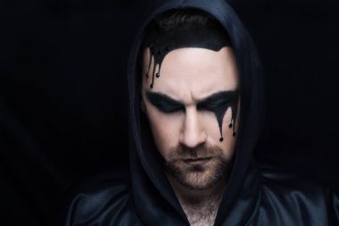 adam siyah kukuleta