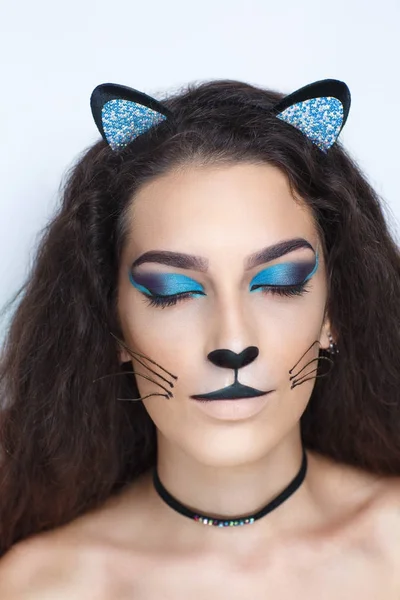 Güzellik kedi kadın