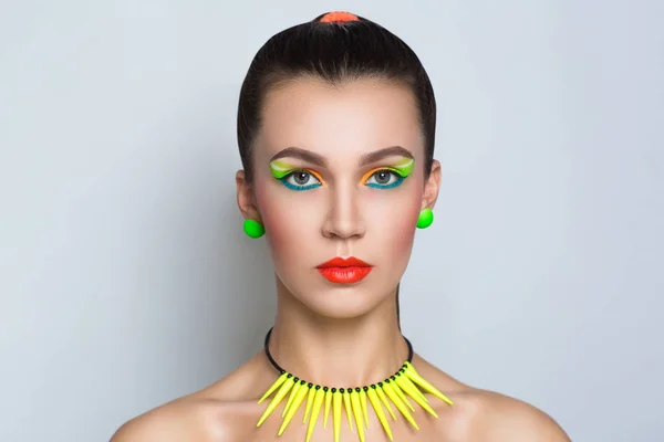 Woman with bright make up — Stock Photo, Image