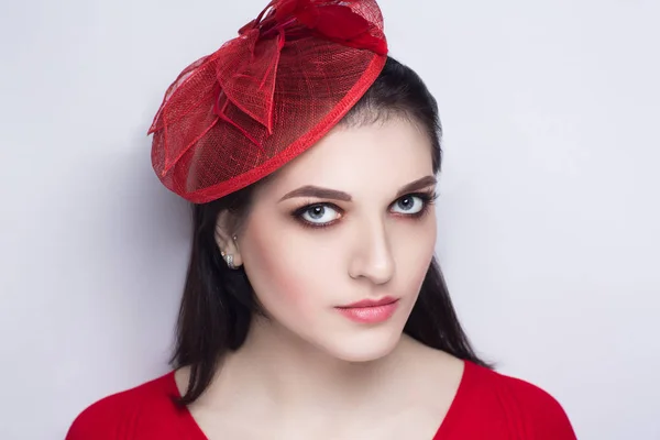 Sombrero rojo de mujer — Foto de Stock