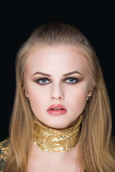 Gouden vrouw make-up — Stockfoto