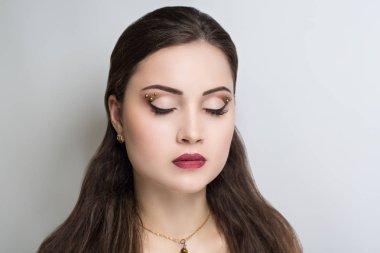 Esmer kadın saç