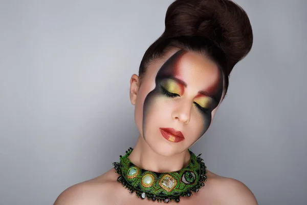 Femme art maquillage — Photo