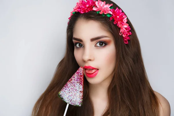 Vrouw roze make-up — Stockfoto