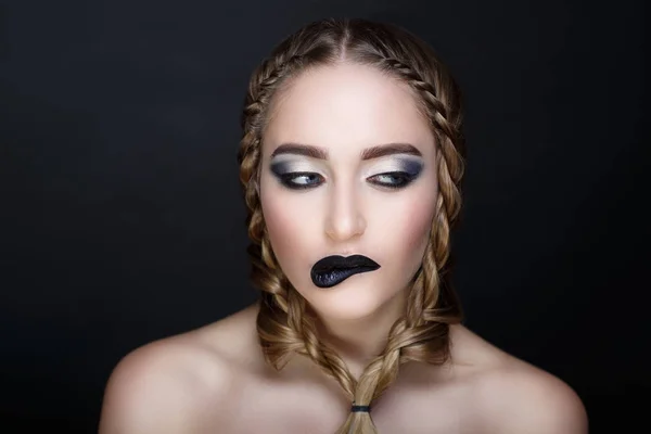 Frau schwarze Lippen — Stockfoto