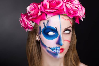 Cadılar Bayramı makyaj