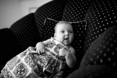 çok güzel küçük bebek 