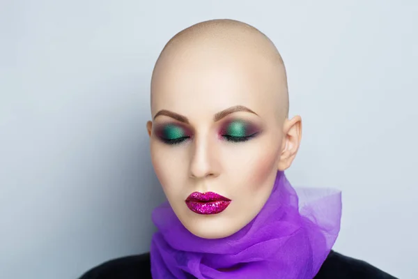 Beauty bald woman — Stock Photo, Image