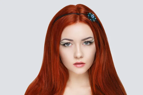 Mulher de cabelo laranja — Fotografia de Stock