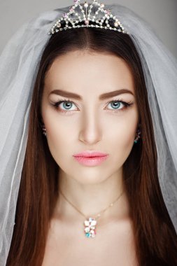 Güzel gelin düğün için hazırlamak