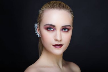 Dijital kadın moda techno